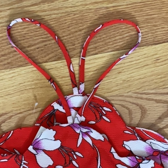 MONTEAU Red Floral Peplum Top - Picture 6 of 8